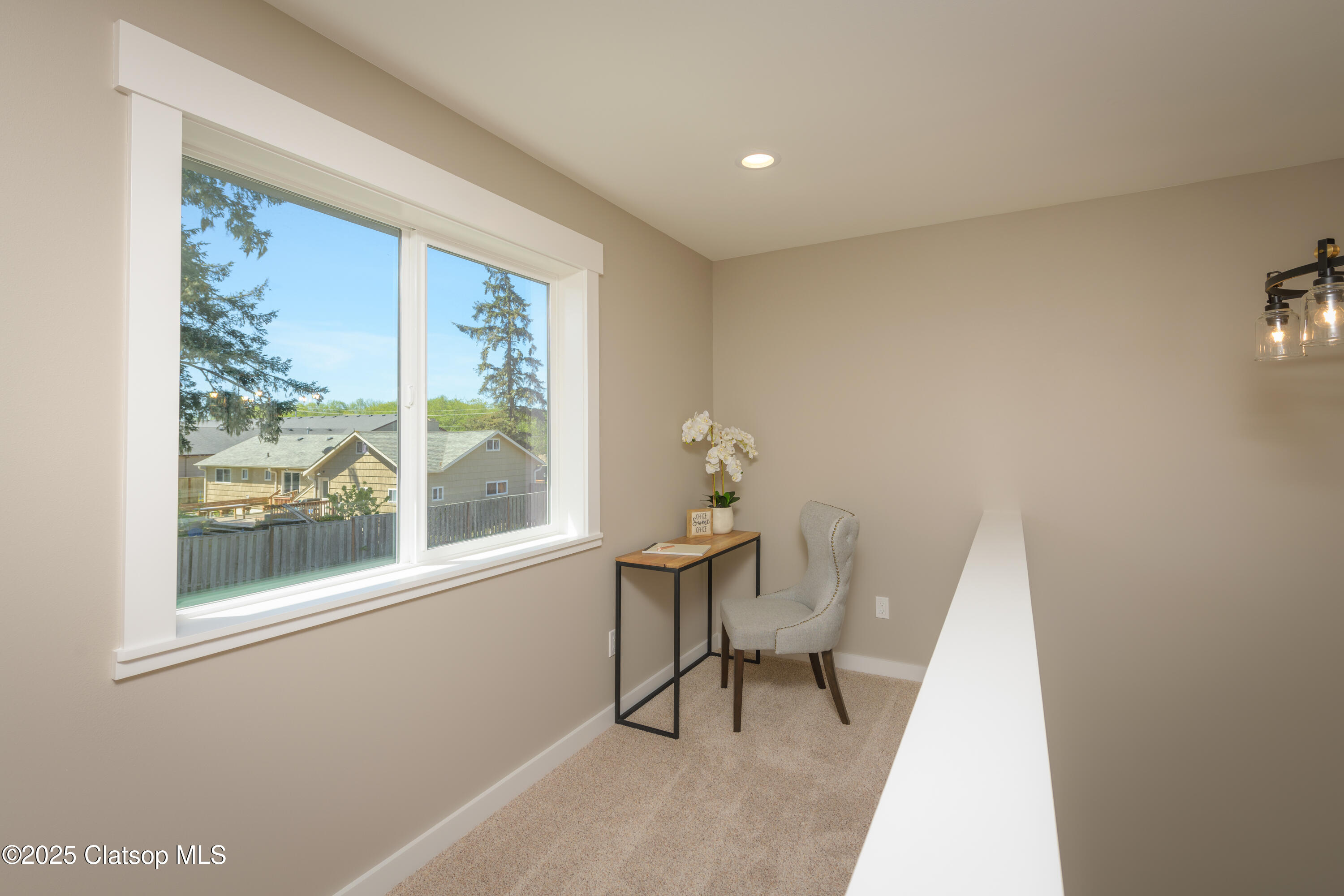 1324 Sea Ridge Ln Property Photo 13