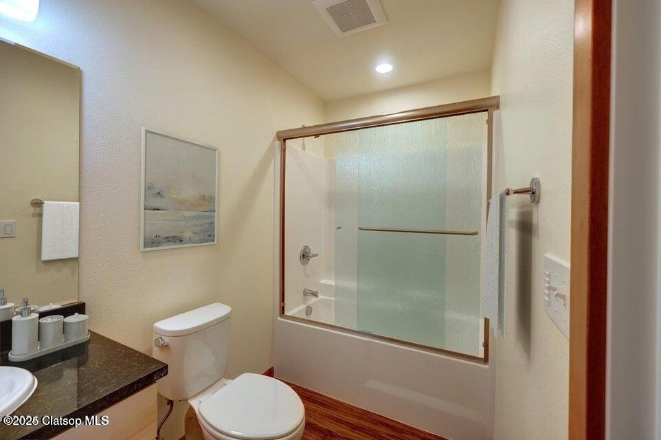 720-740 G Avenue Property Photo 10
