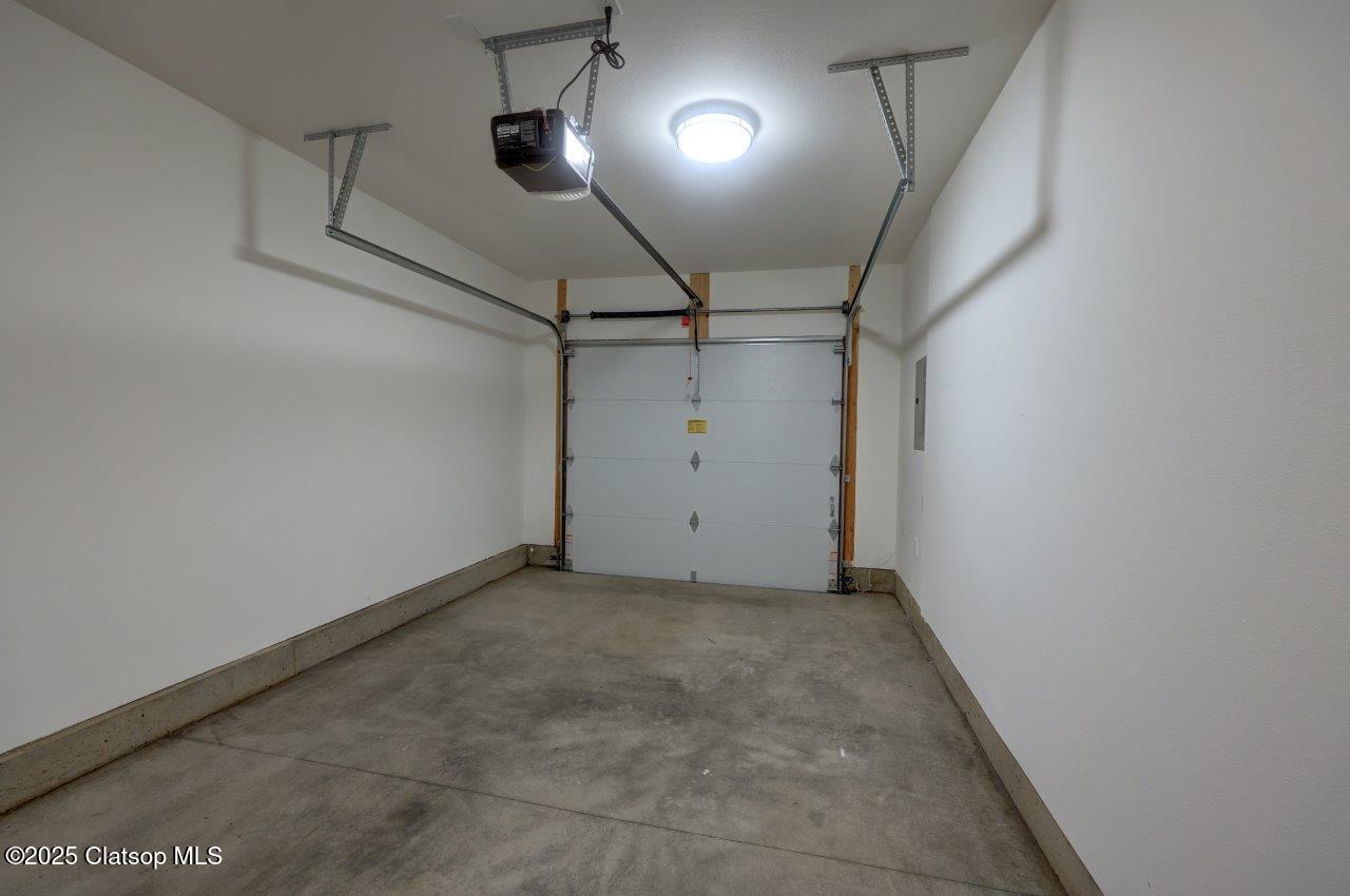 720-740 G Avenue Property Photo 18