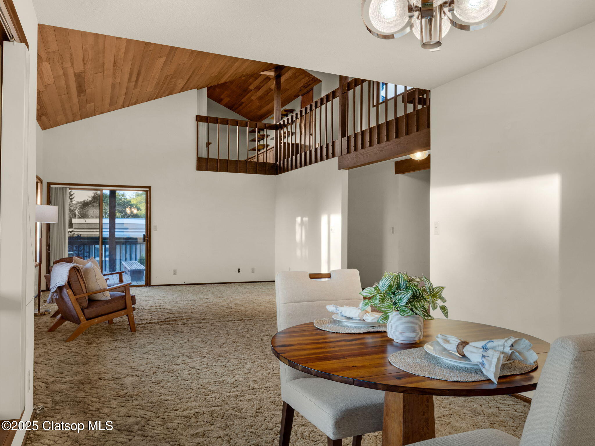 162 Hemlock Street Property Photo 16