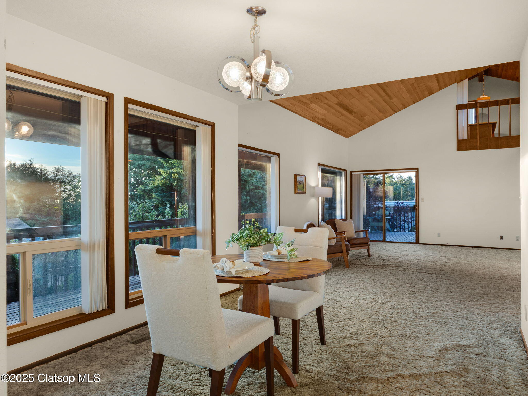 162 Hemlock Street Property Photo 17