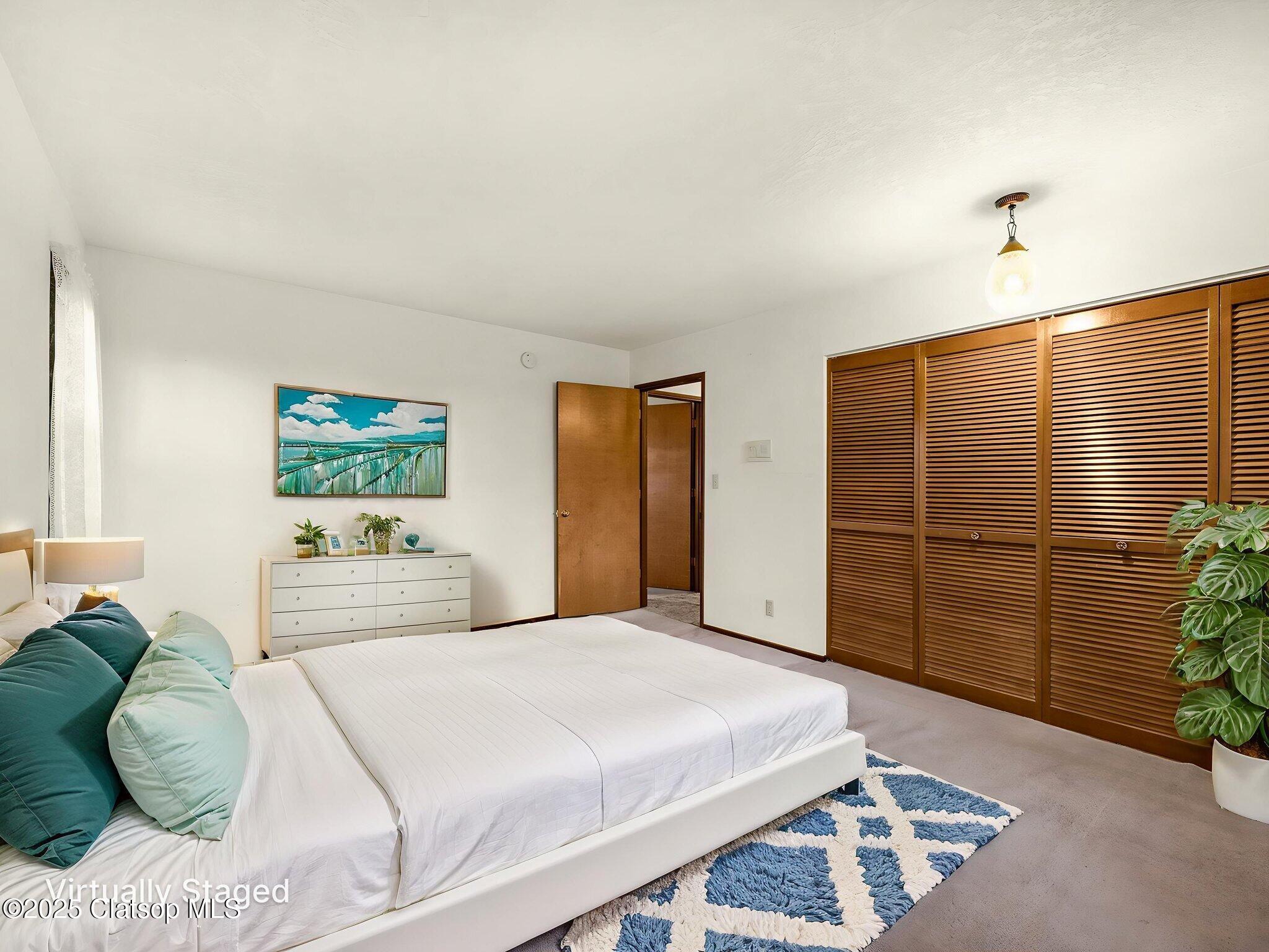 162 Hemlock Street Property Photo 22