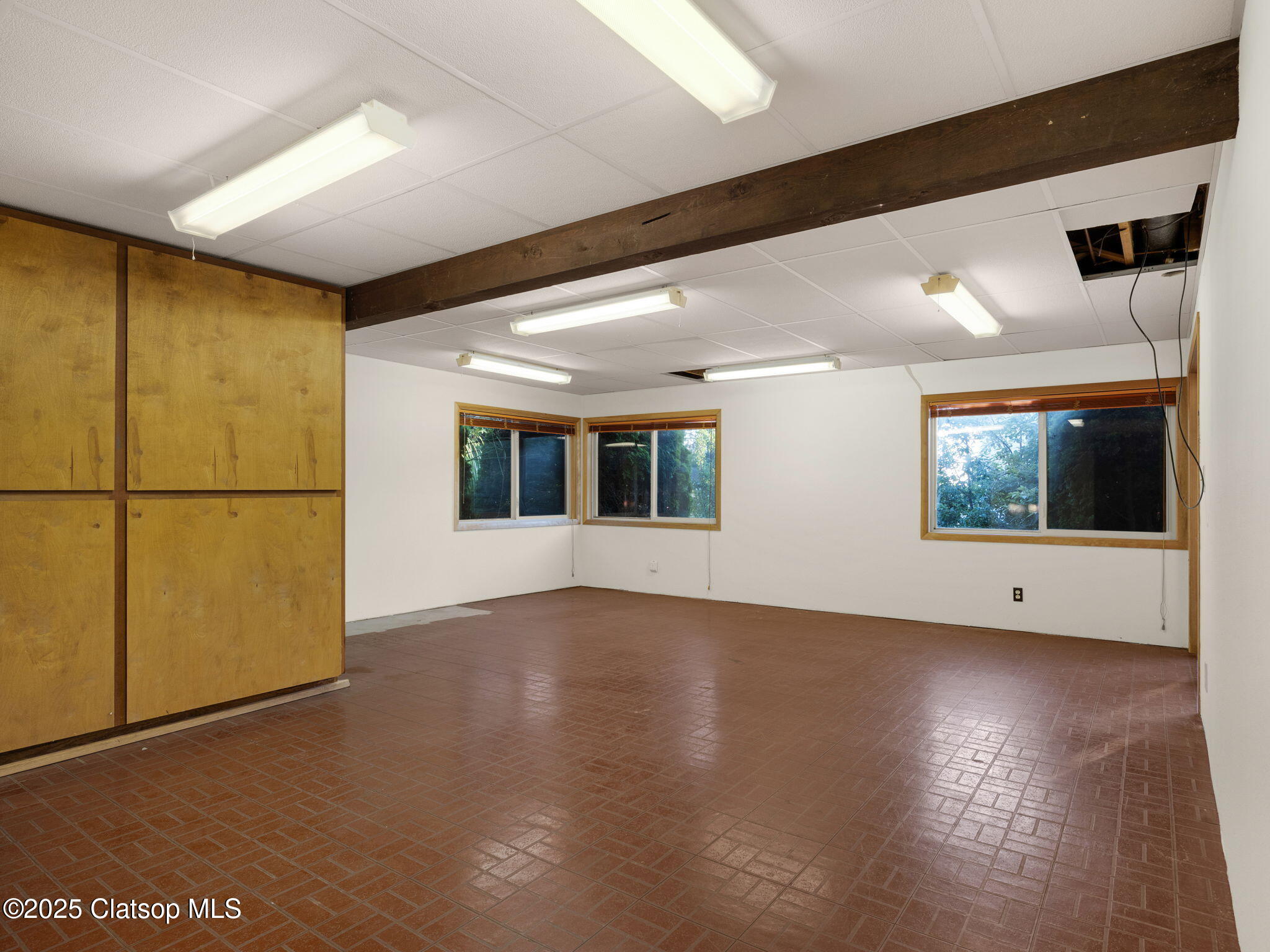 162 Hemlock Street Property Photo 34