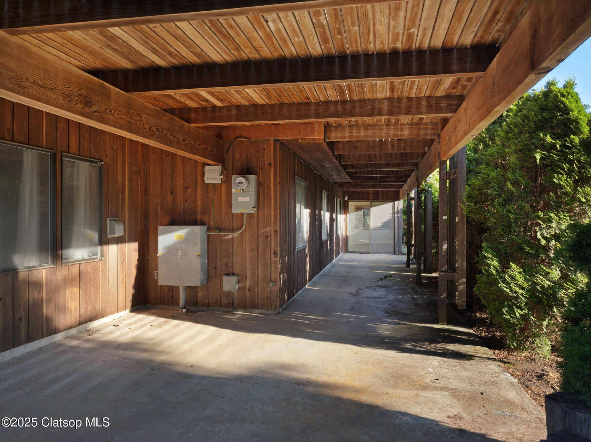 162 Hemlock Street Property Photo 35