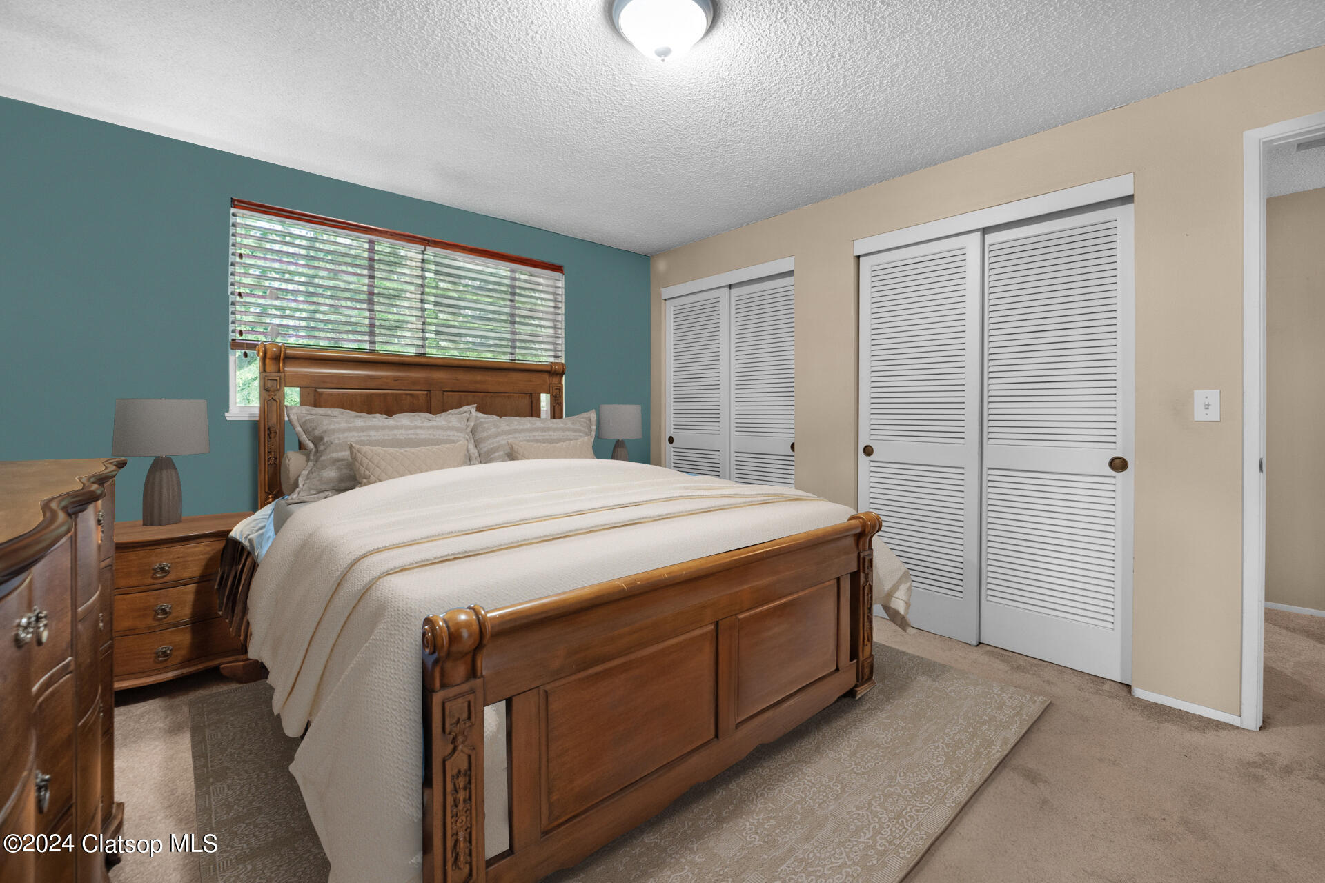 275 W Niagara Avenue Property Photo 34