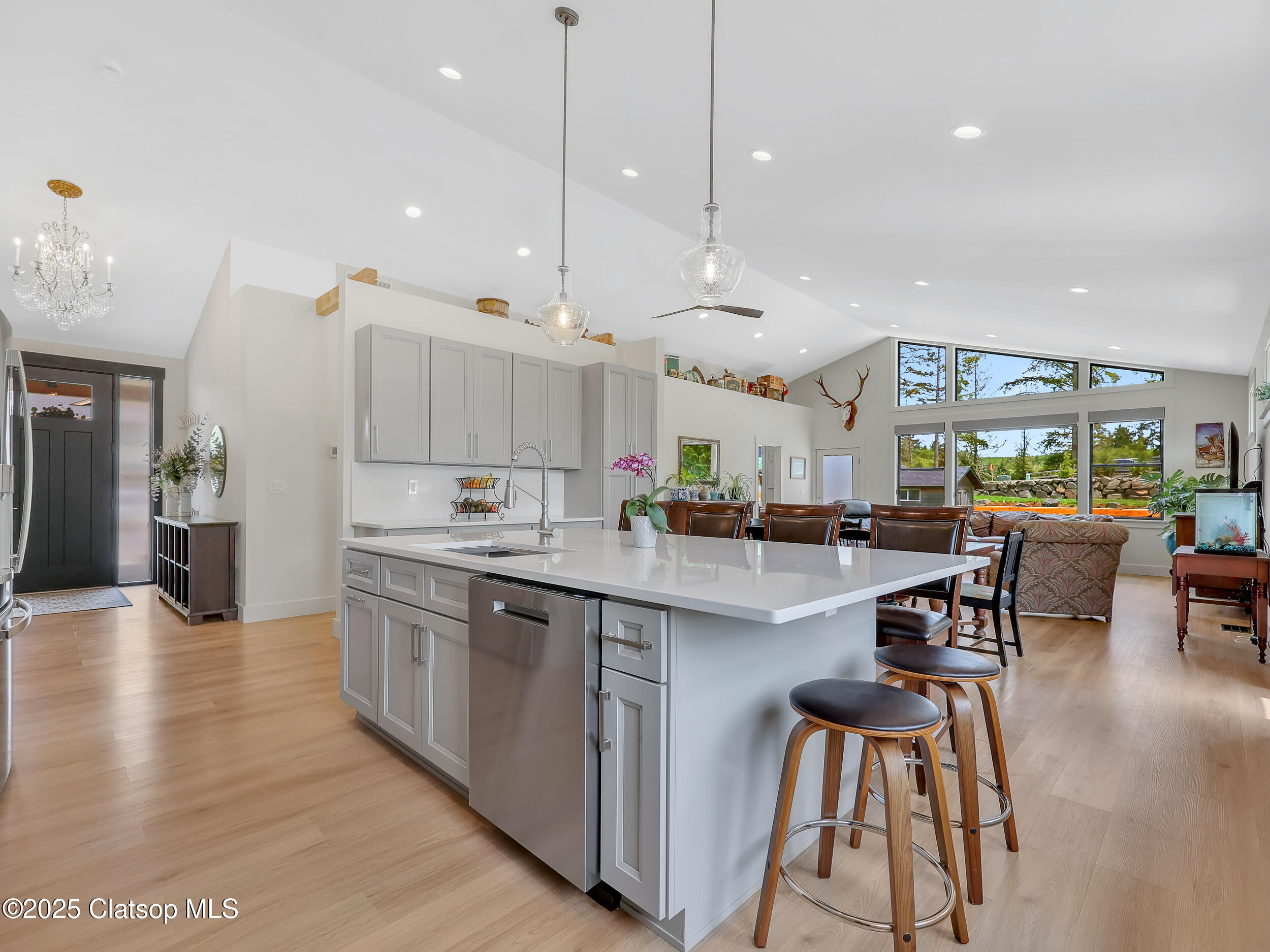 1309 Park Lane Property Photo 11