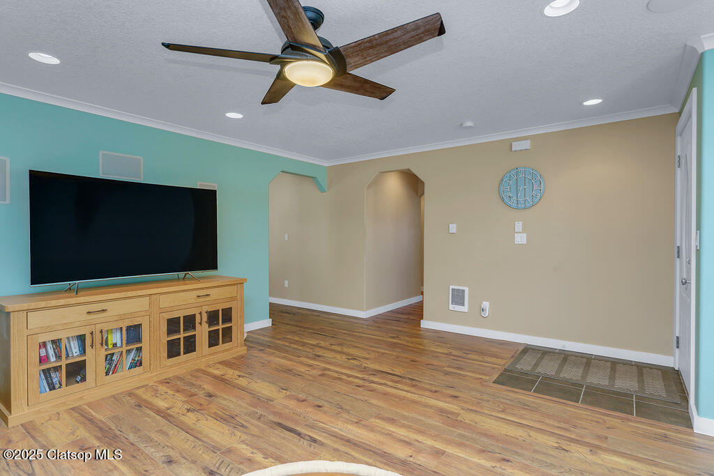 35395 Bayside Gardens Road Property Photo 6