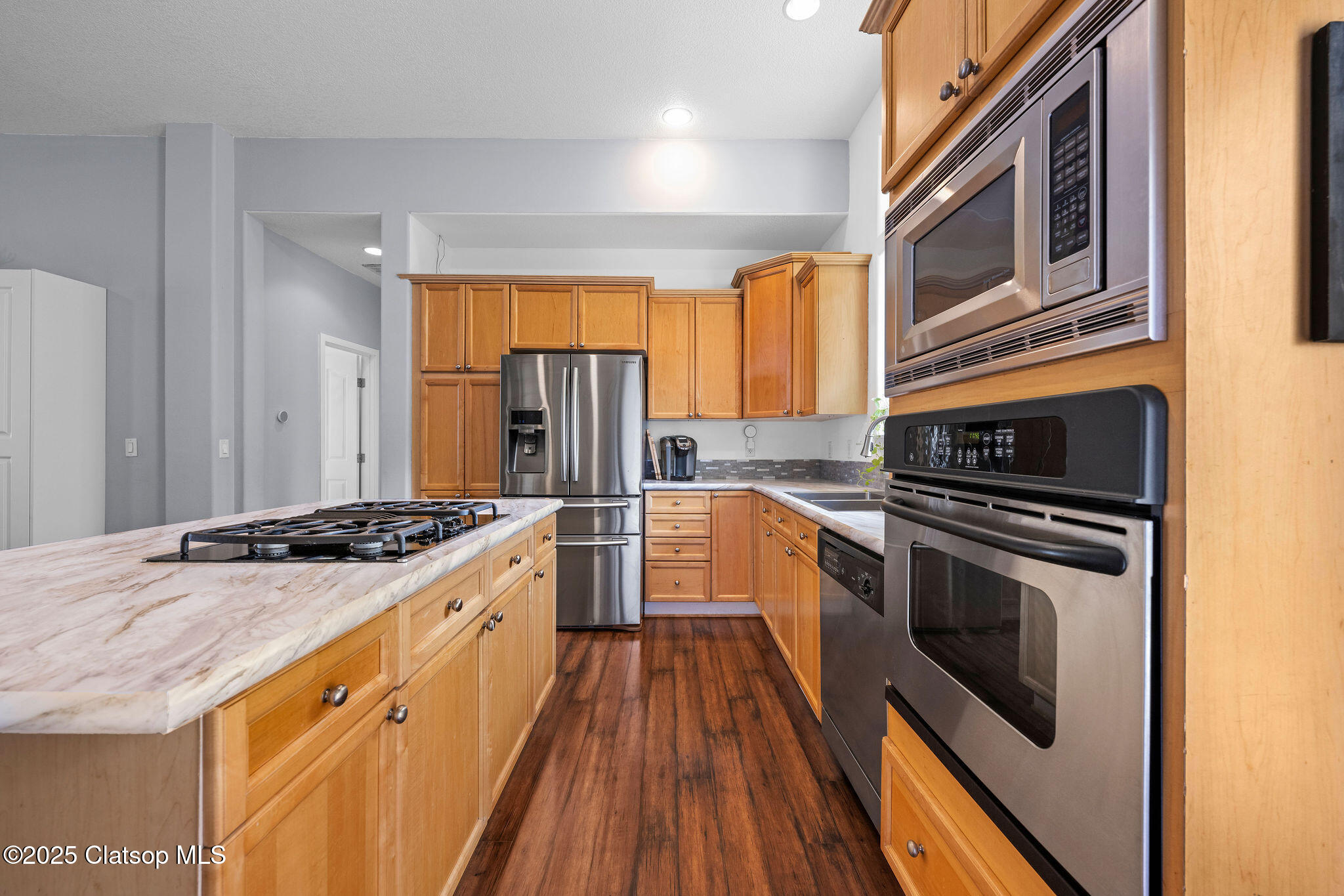 1058 Nautical Drive Property Photo 8