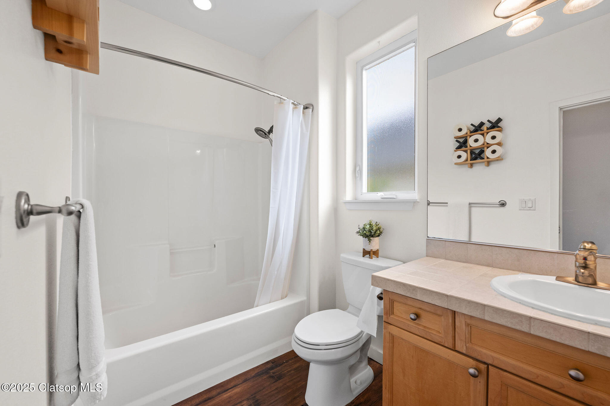1058 Nautical Drive Property Photo 15