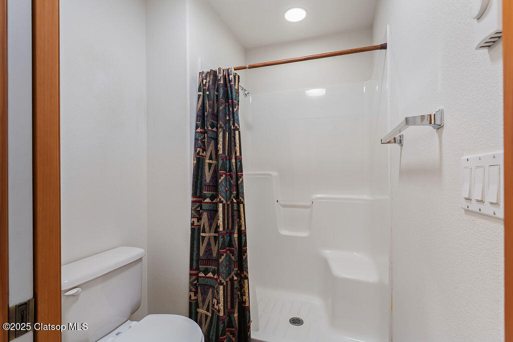 10385 Pine Ridge Drive Property Photo 32