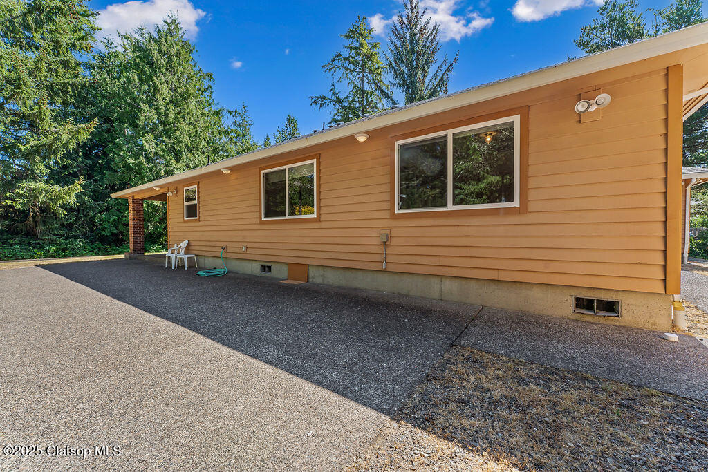 10385 Pine Ridge Drive Property Photo 39