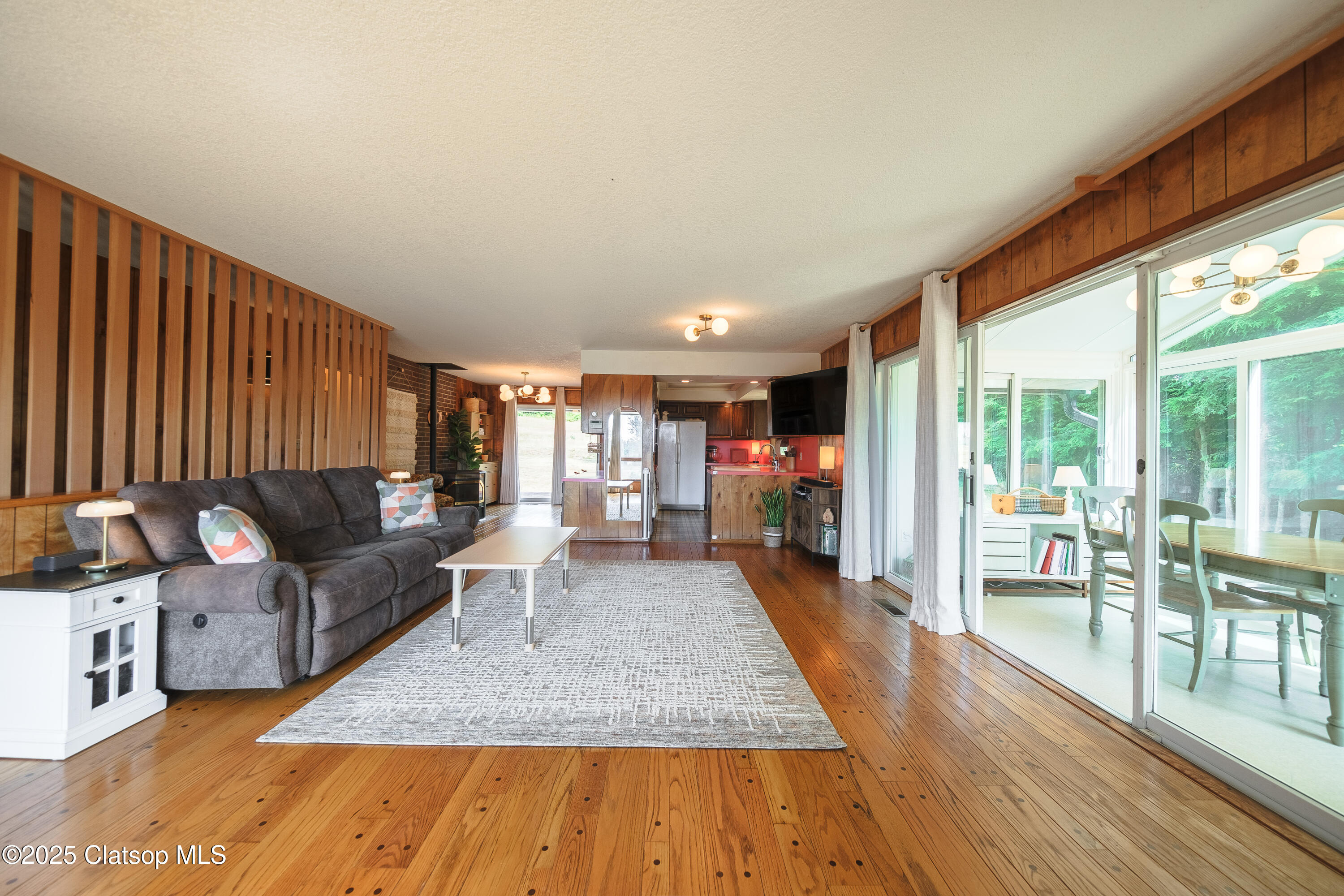 92693 T T Larson Road Property Photo 8