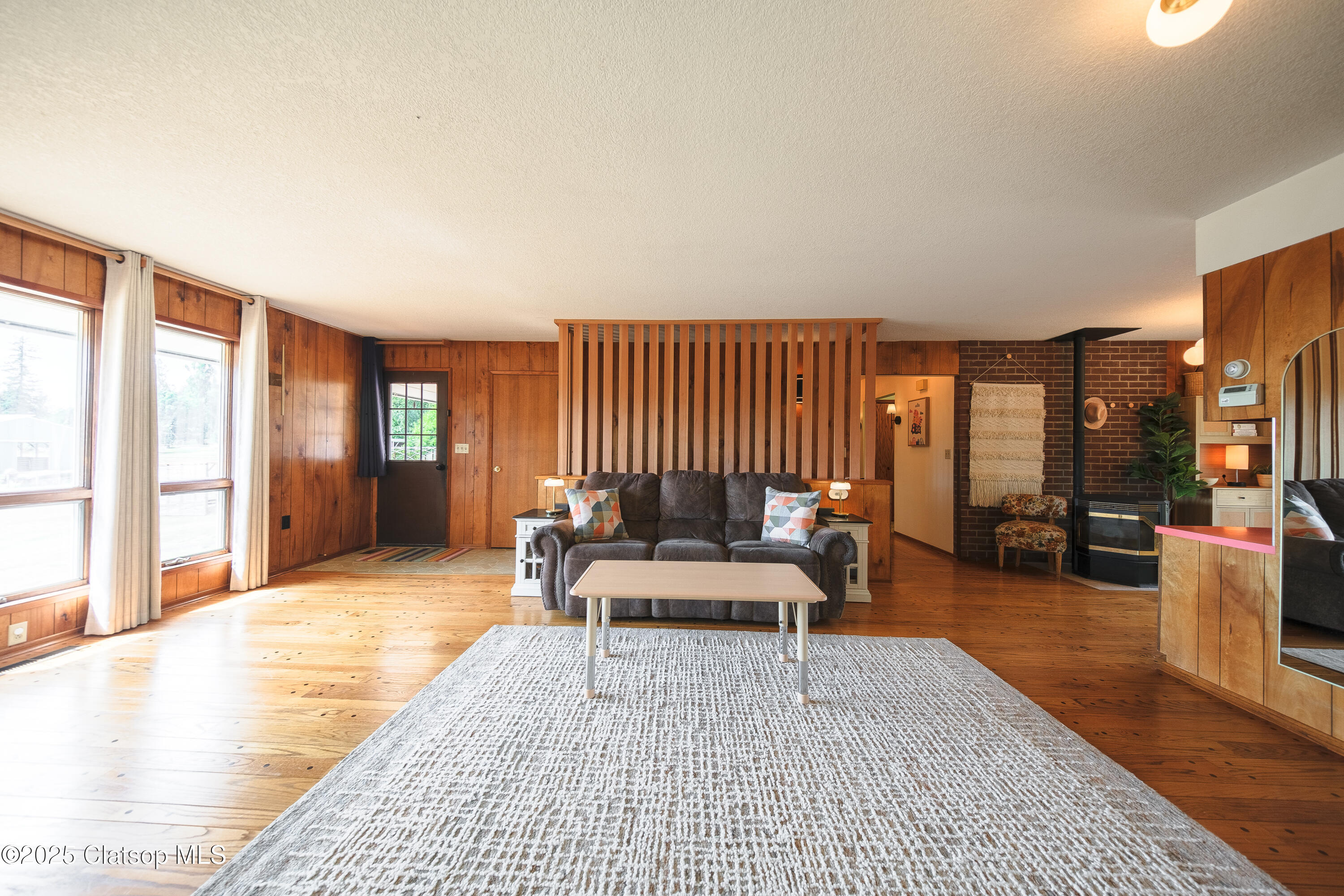 92693 T T Larson Road Property Photo 10