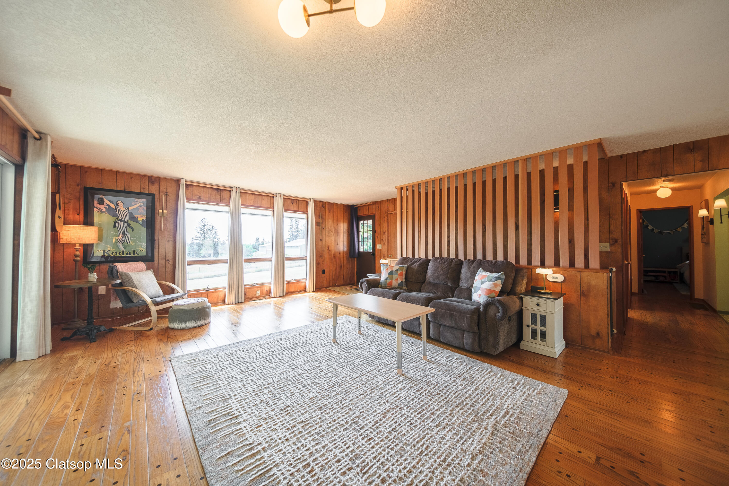 92693 T T Larson Road Property Photo 11
