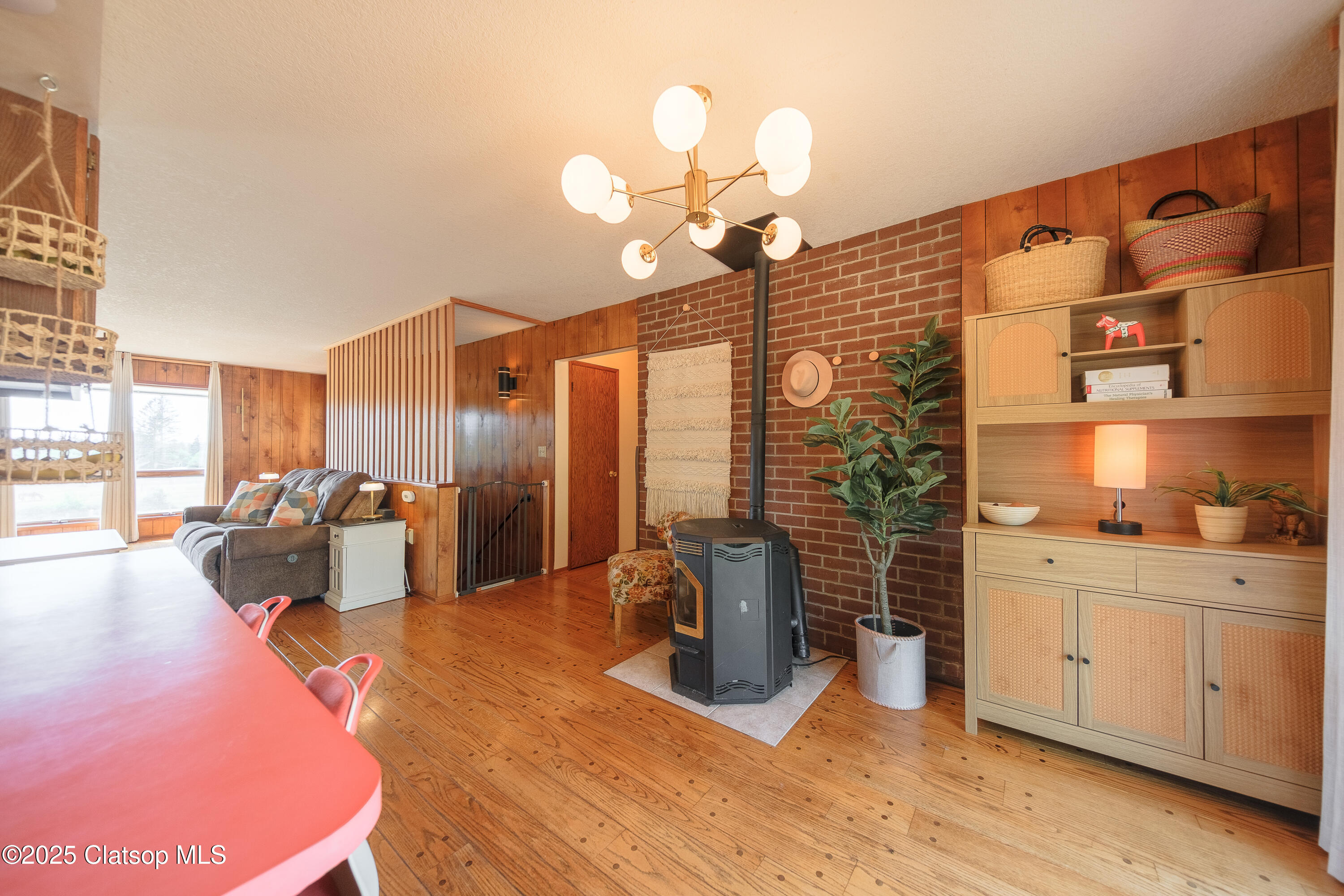 92693 T T Larson Road Property Photo 18