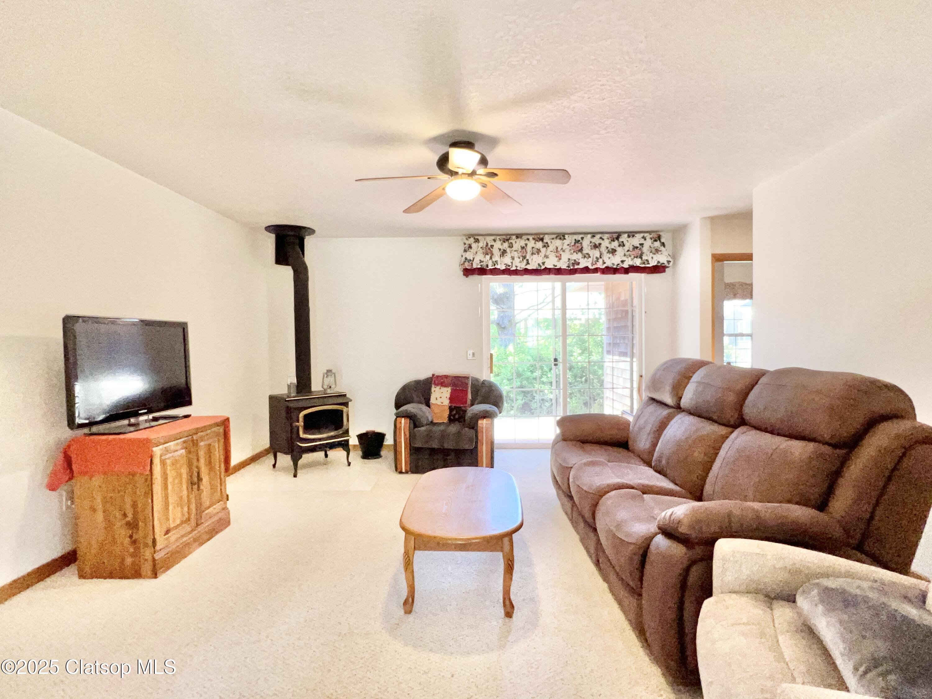 26534 Chieftain Drive Property Photo 4