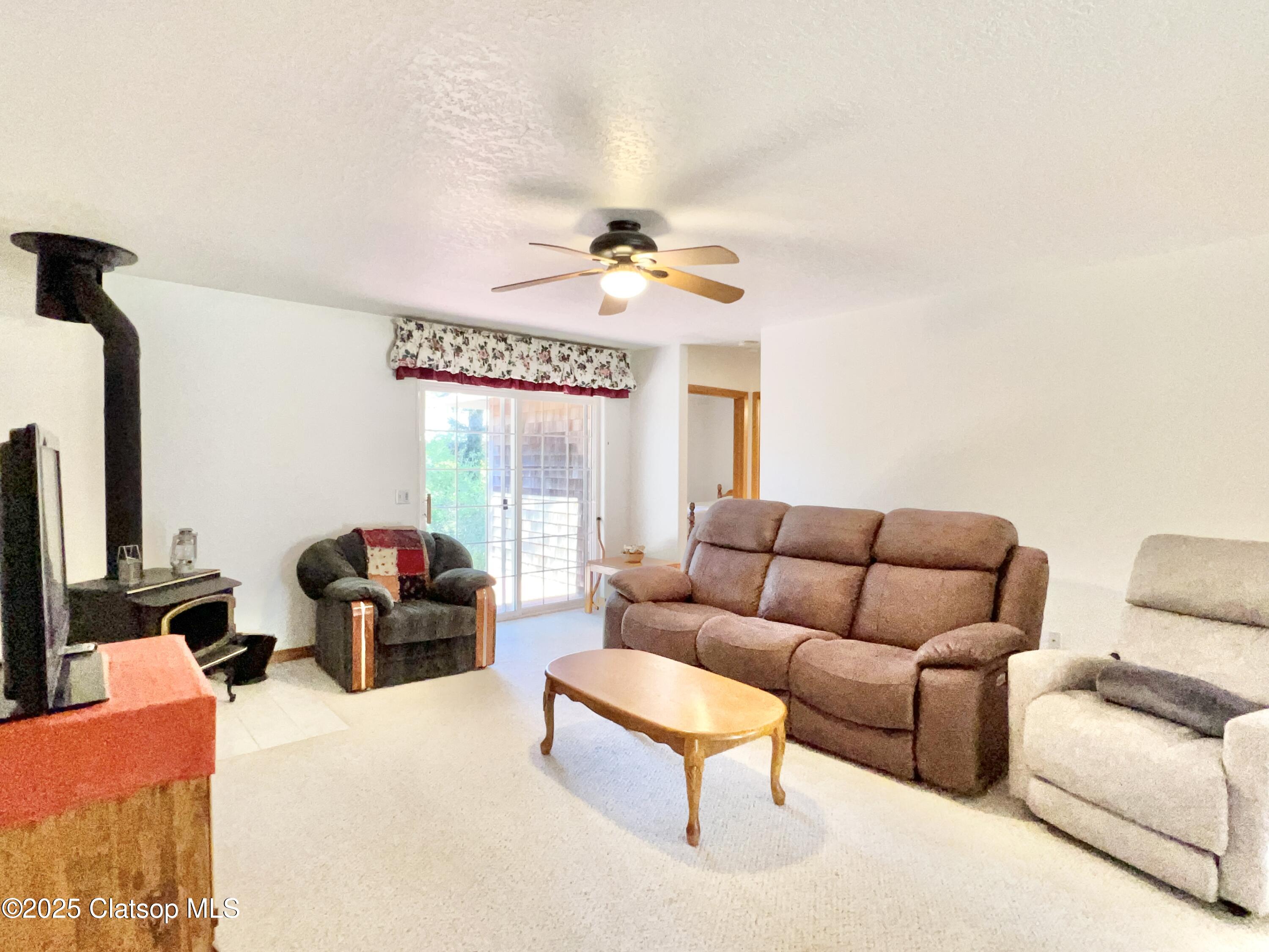 26534 Chieftain Drive Property Photo 5