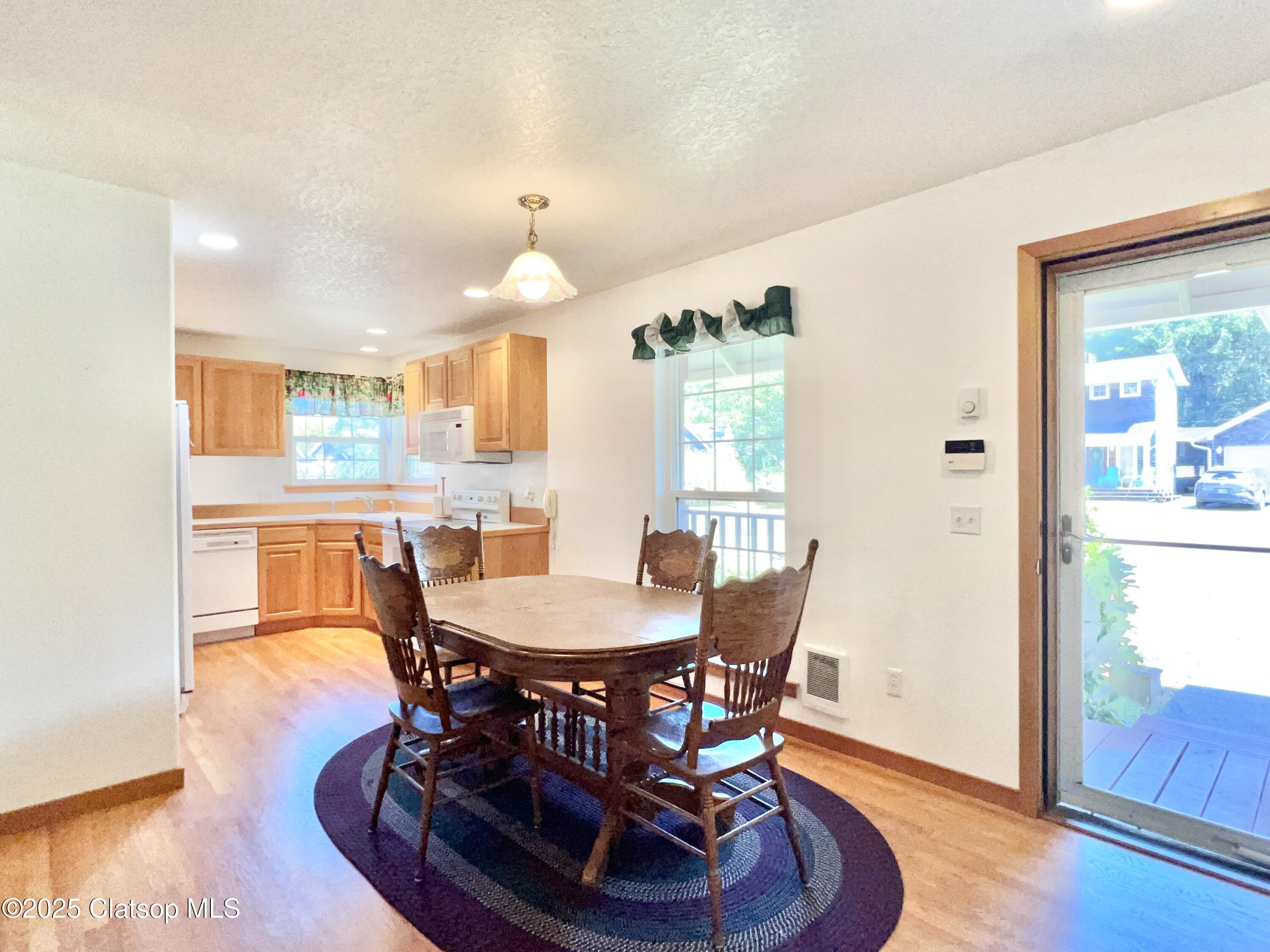 26534 Chieftain Drive Property Photo 10