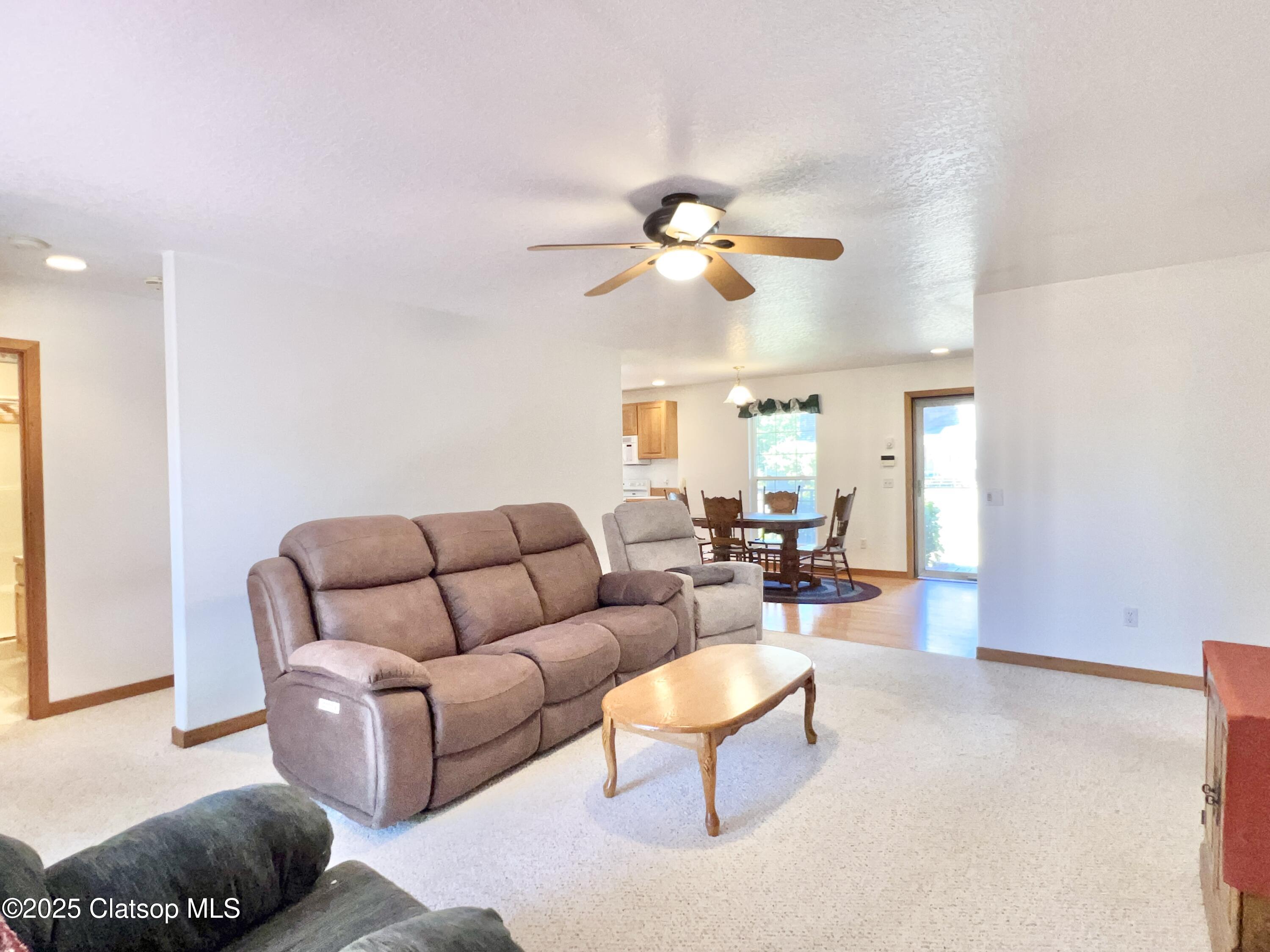 26534 Chieftain Drive Property Photo 16