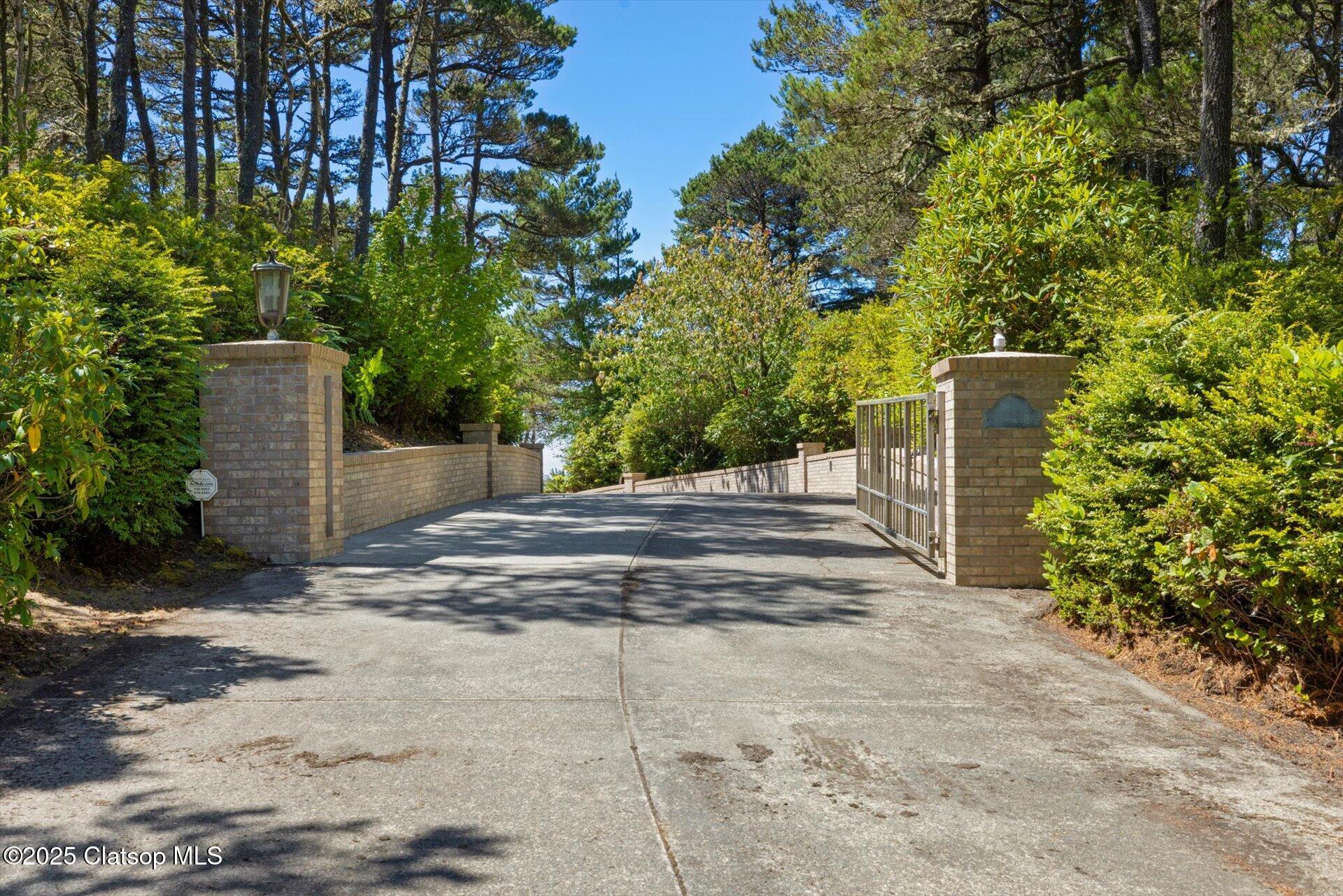 7088 Nw Pacific Coast Highway Property Photo 2