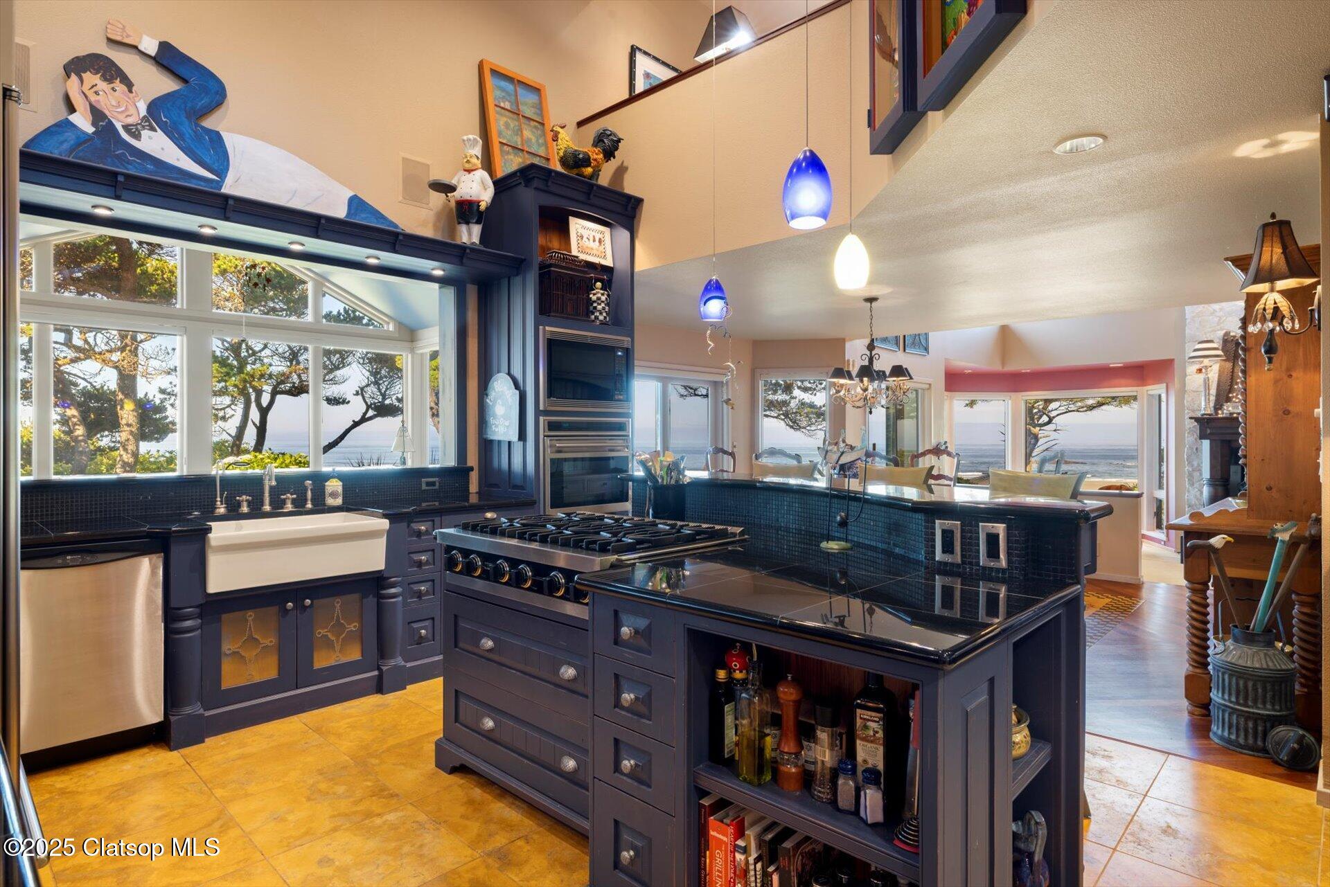7088 Nw Pacific Coast Highway Property Photo 24