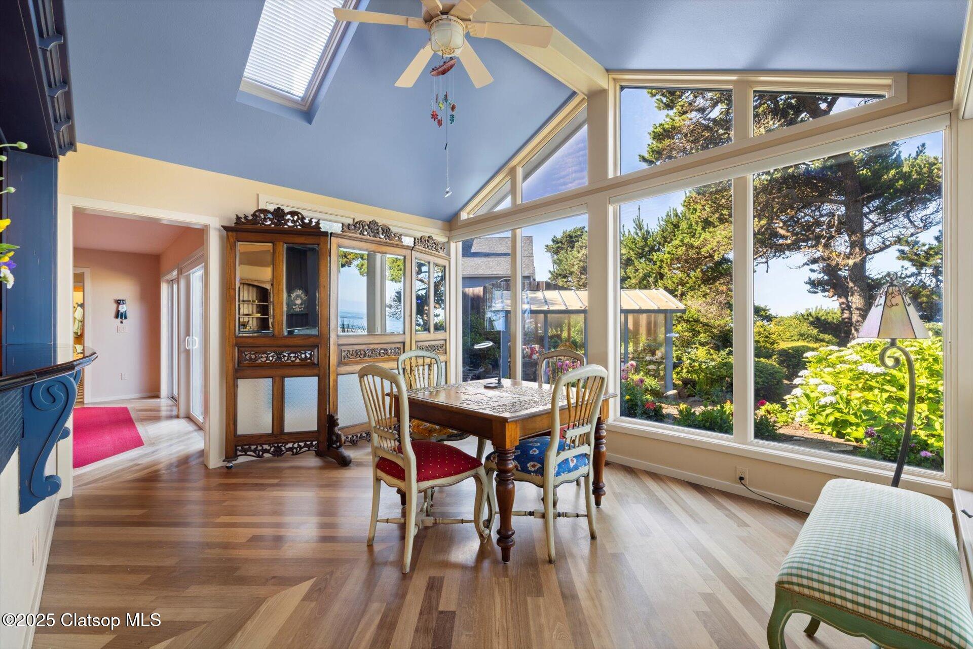 7088 Nw Pacific Coast Highway Property Photo 28