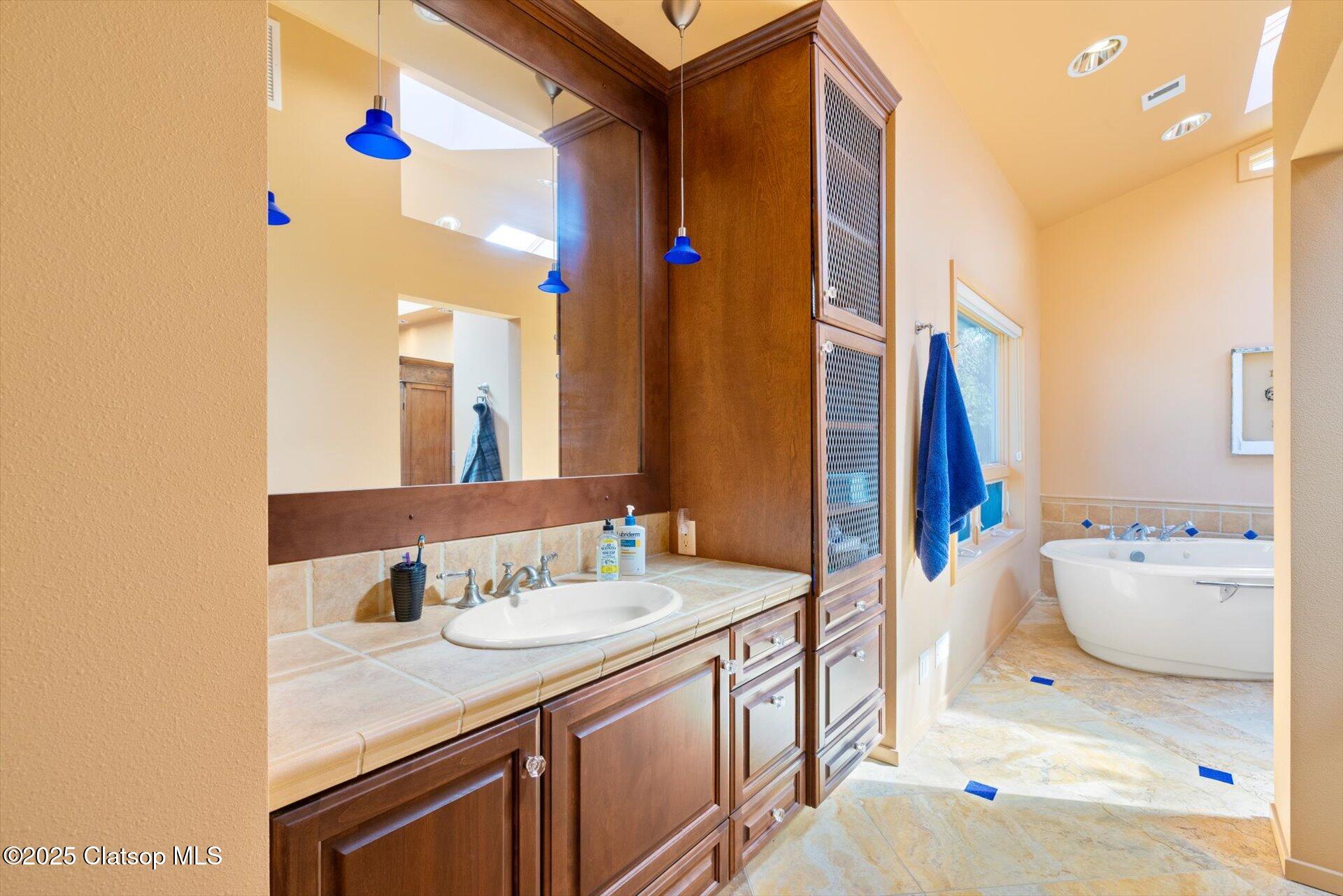 7088 Nw Pacific Coast Highway Property Photo 52