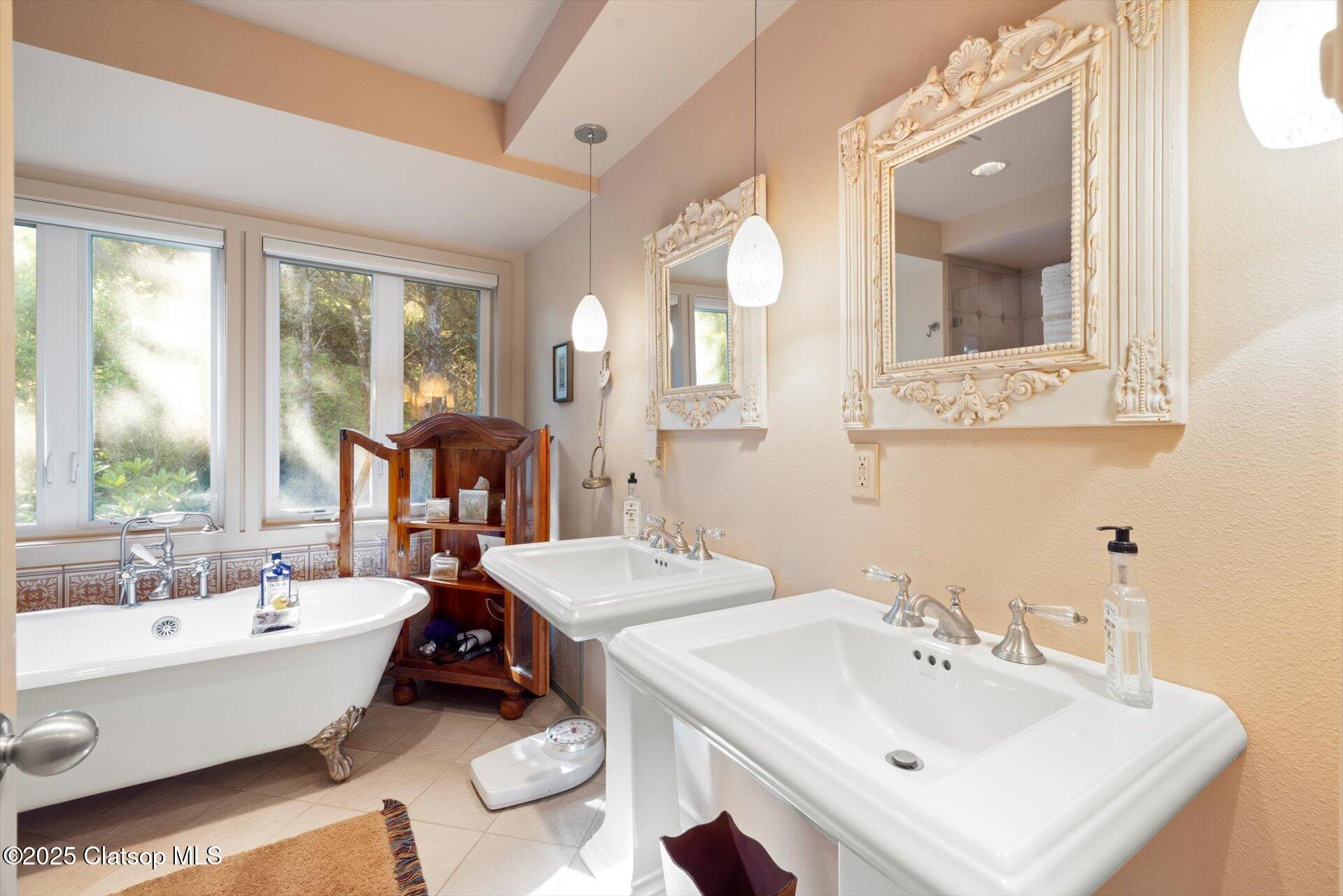 7088 Nw Pacific Coast Highway Property Photo 80