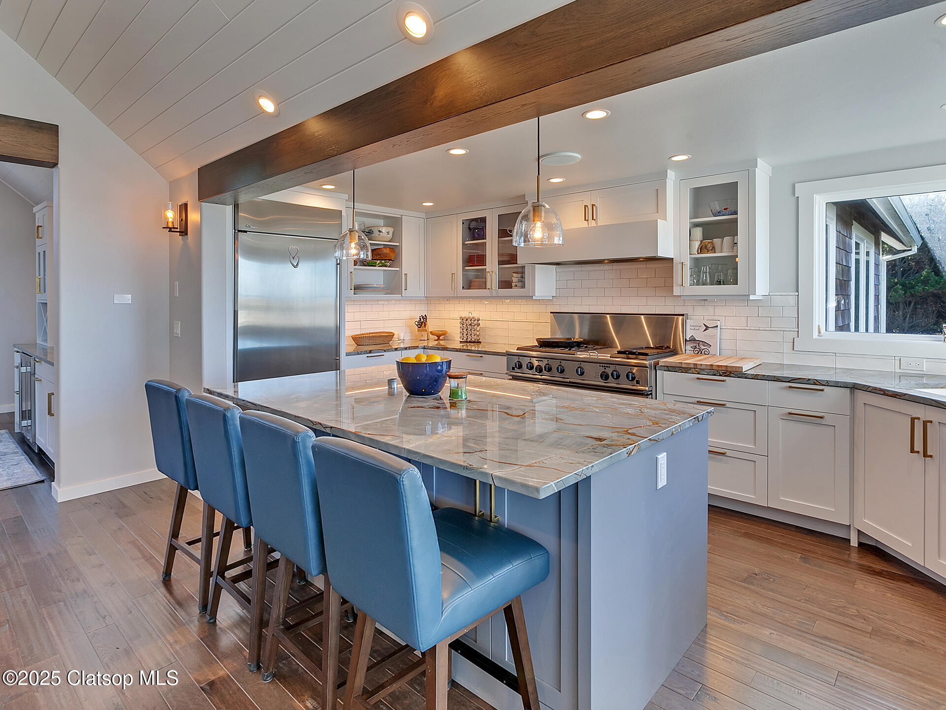 88708 Surfsands Road Property Photo 17