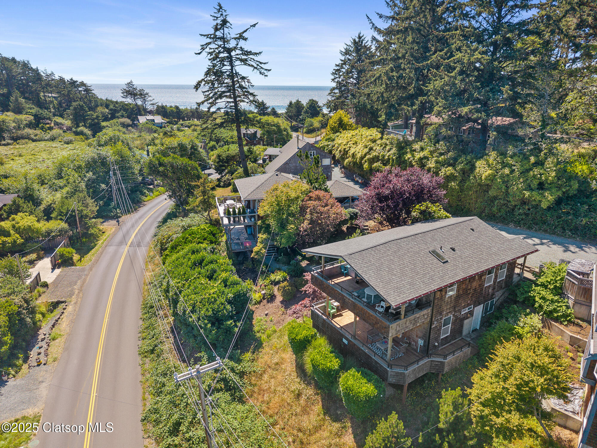 8194 Nehalem Road Property Photo 1