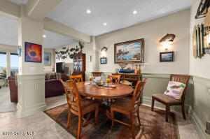 12 17th Place Property Photo 11