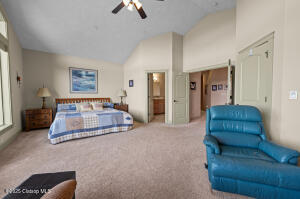 12 17th Place Property Photo 26