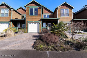 12 17th Place Property Photo 39