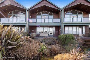 12 17th Place Property Photo 43
