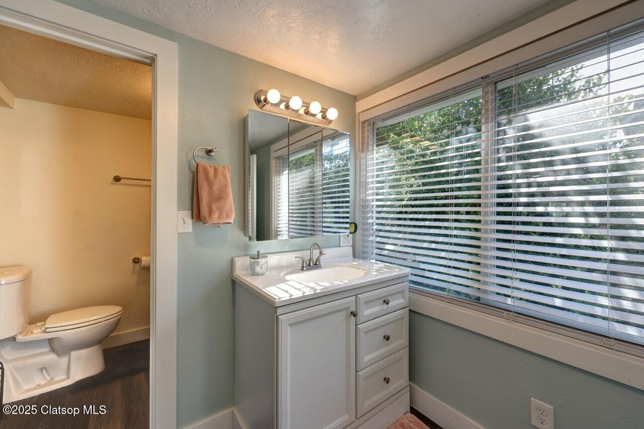 739 11th Avenue Property Photo 15