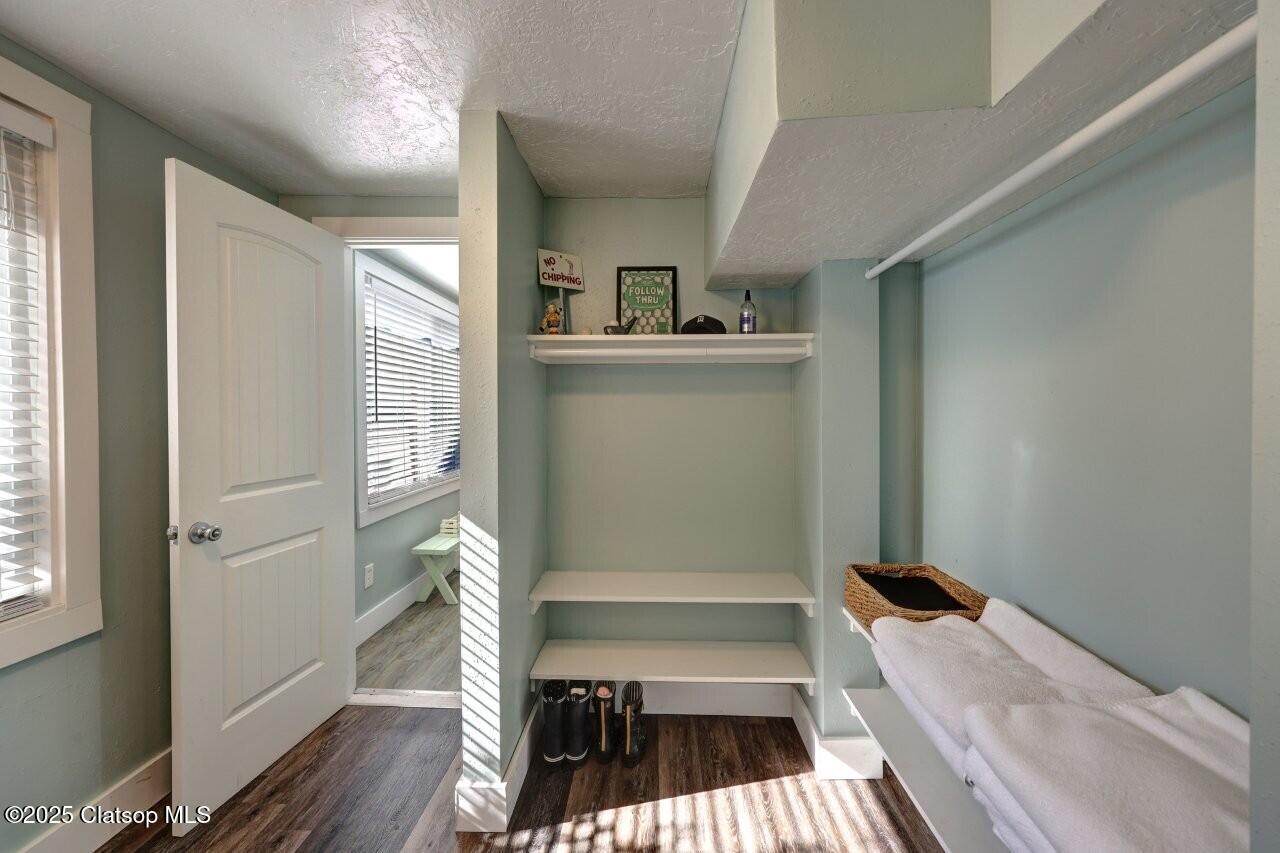 739 11th Avenue Property Photo 18