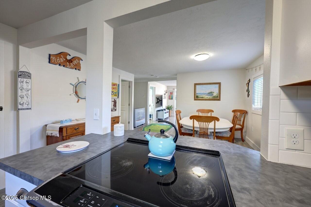 739 11th Avenue Property Photo 25