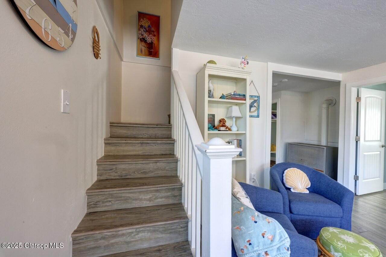 739 11th Avenue Property Photo 28