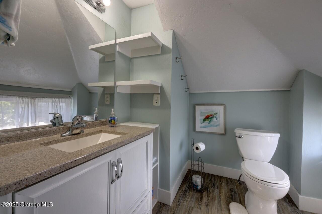 739 11th Avenue Property Photo 33