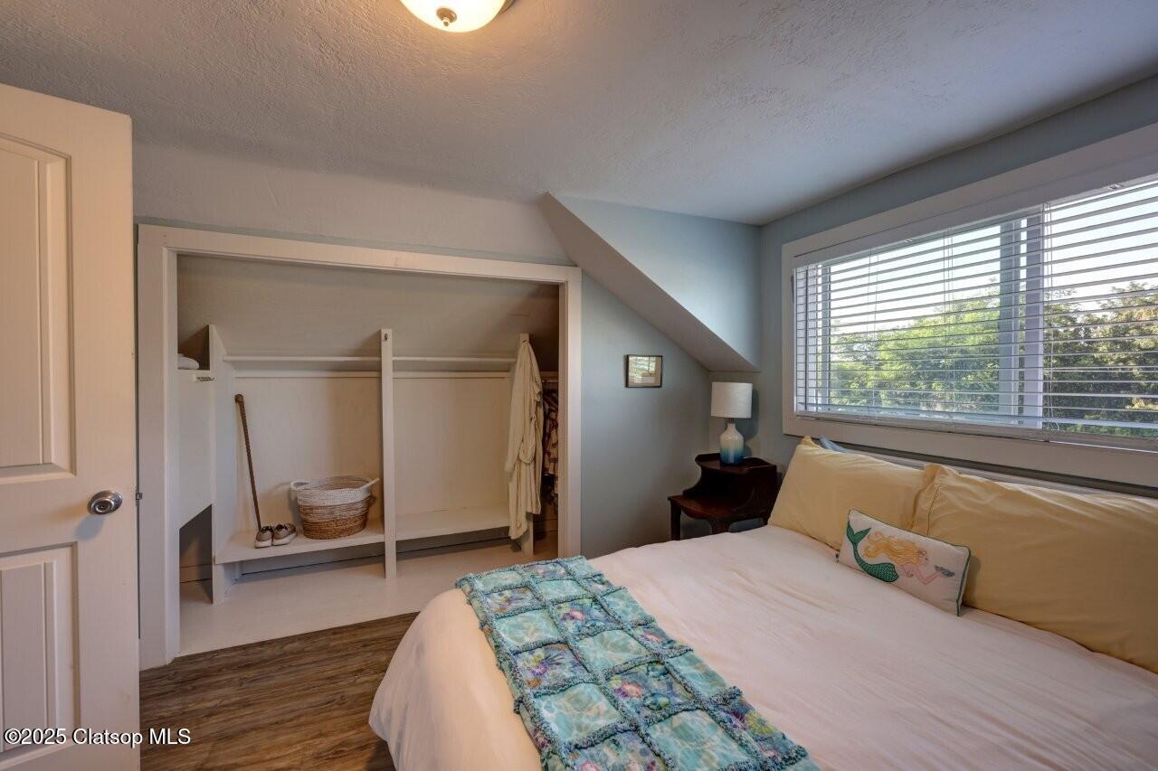 739 11th Avenue Property Photo 36