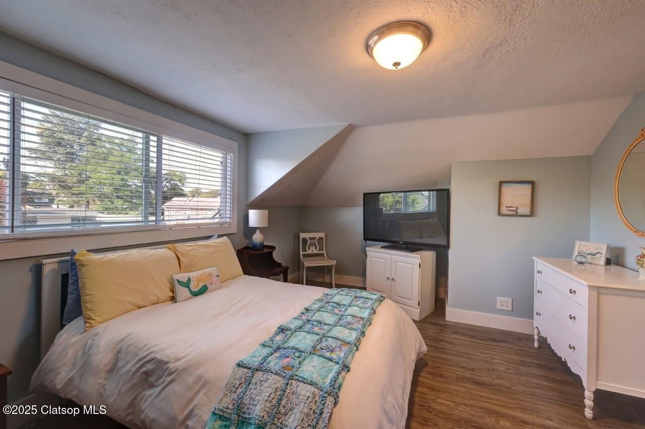 739 11th Avenue Property Photo 37