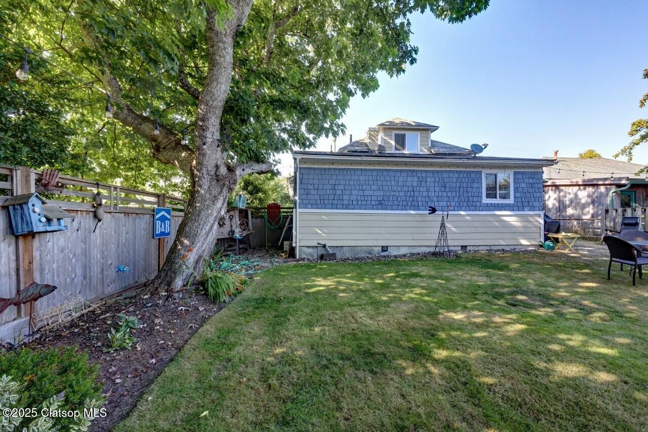 739 11th Avenue Property Photo 43