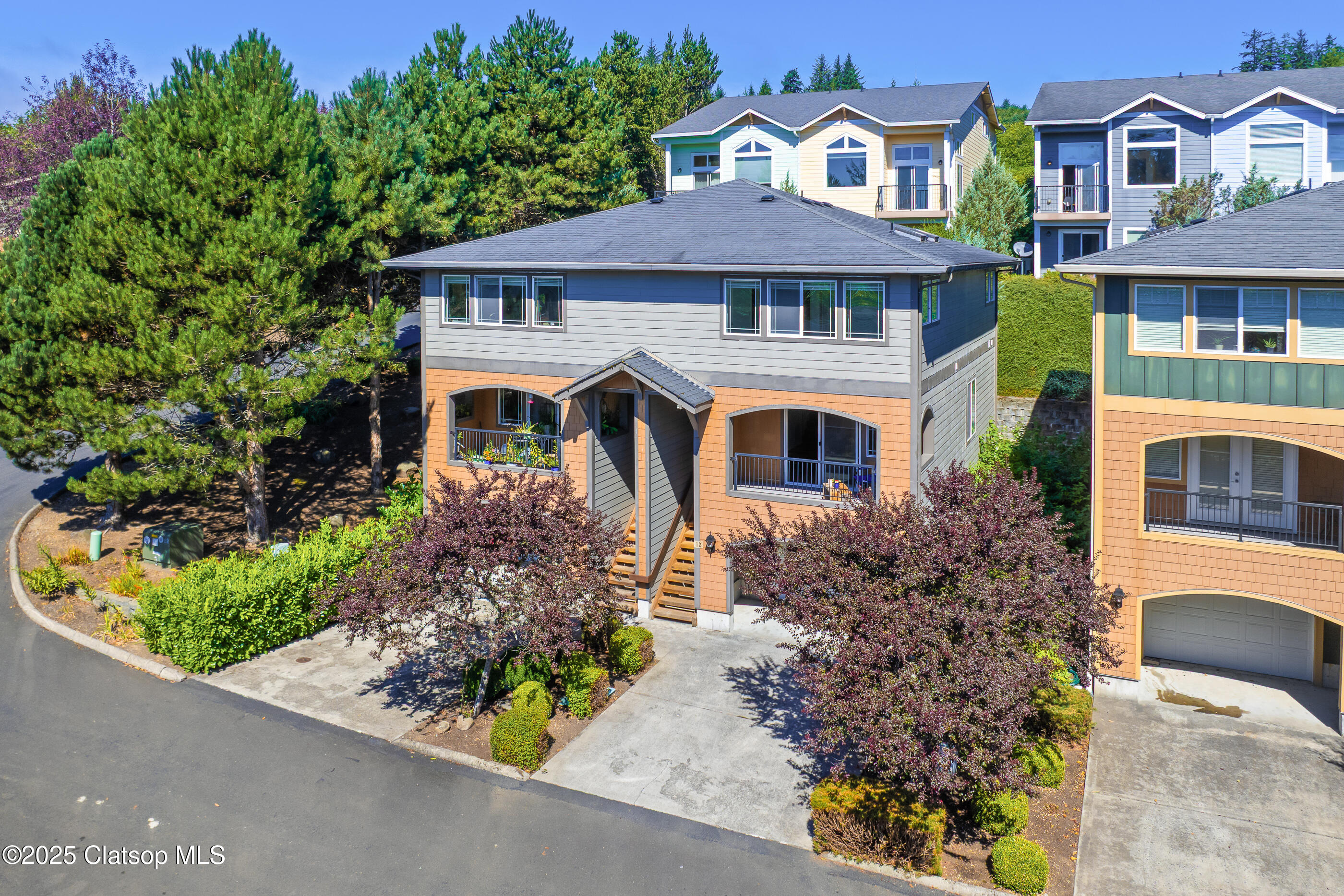 13150 D Street Property Photo 3