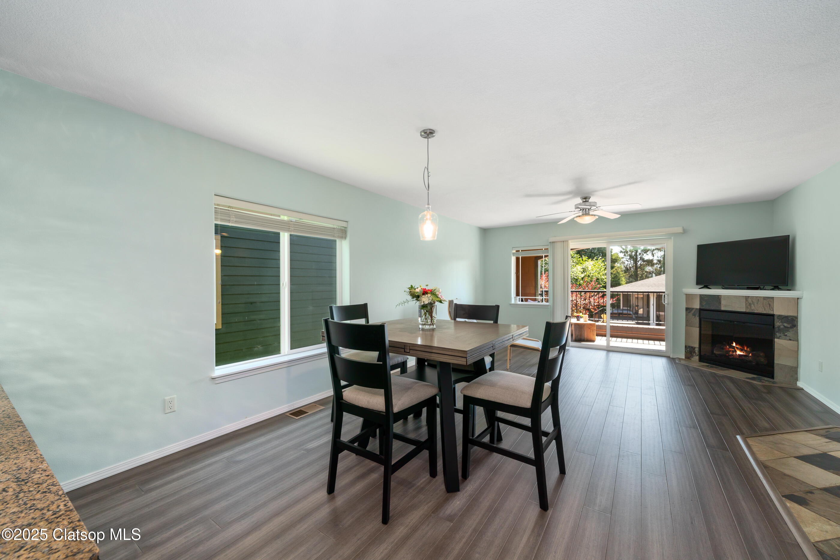 13150 D Street Property Photo 11