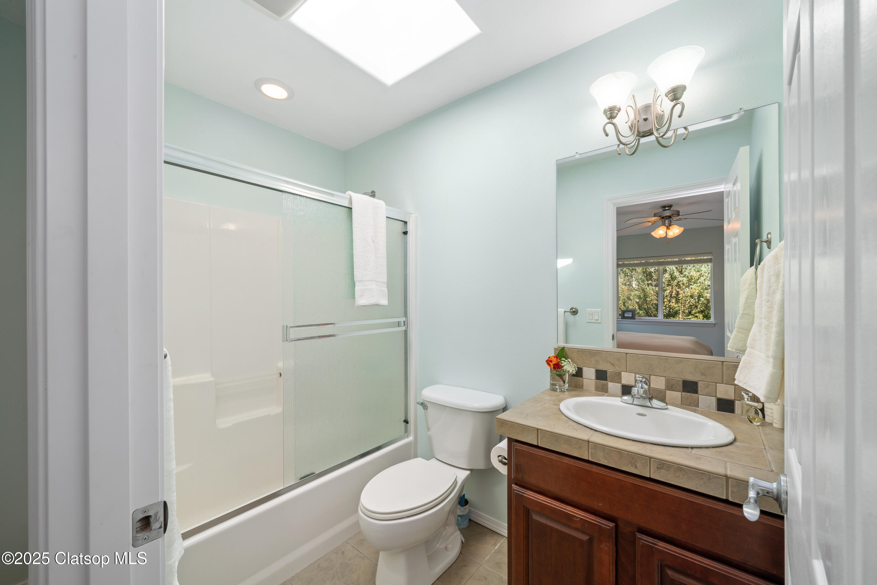 13150 D Street Property Photo 27