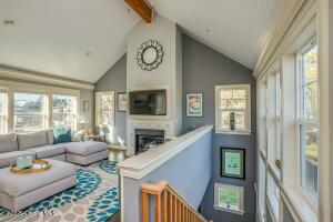 187 Monroe Property Photo 21