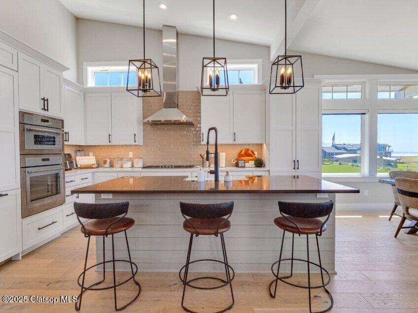 1398 N Ocean Avenue Property Photo 14