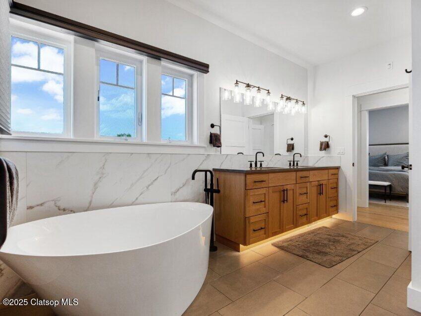 1398 N Ocean Avenue Property Photo 23