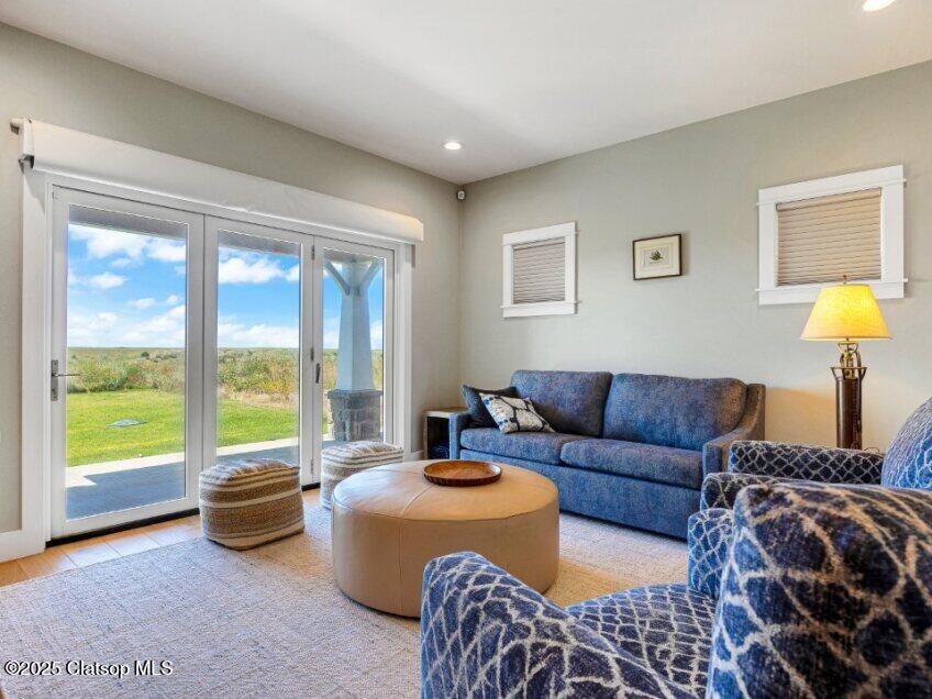 1398 N Ocean Avenue Property Photo 31