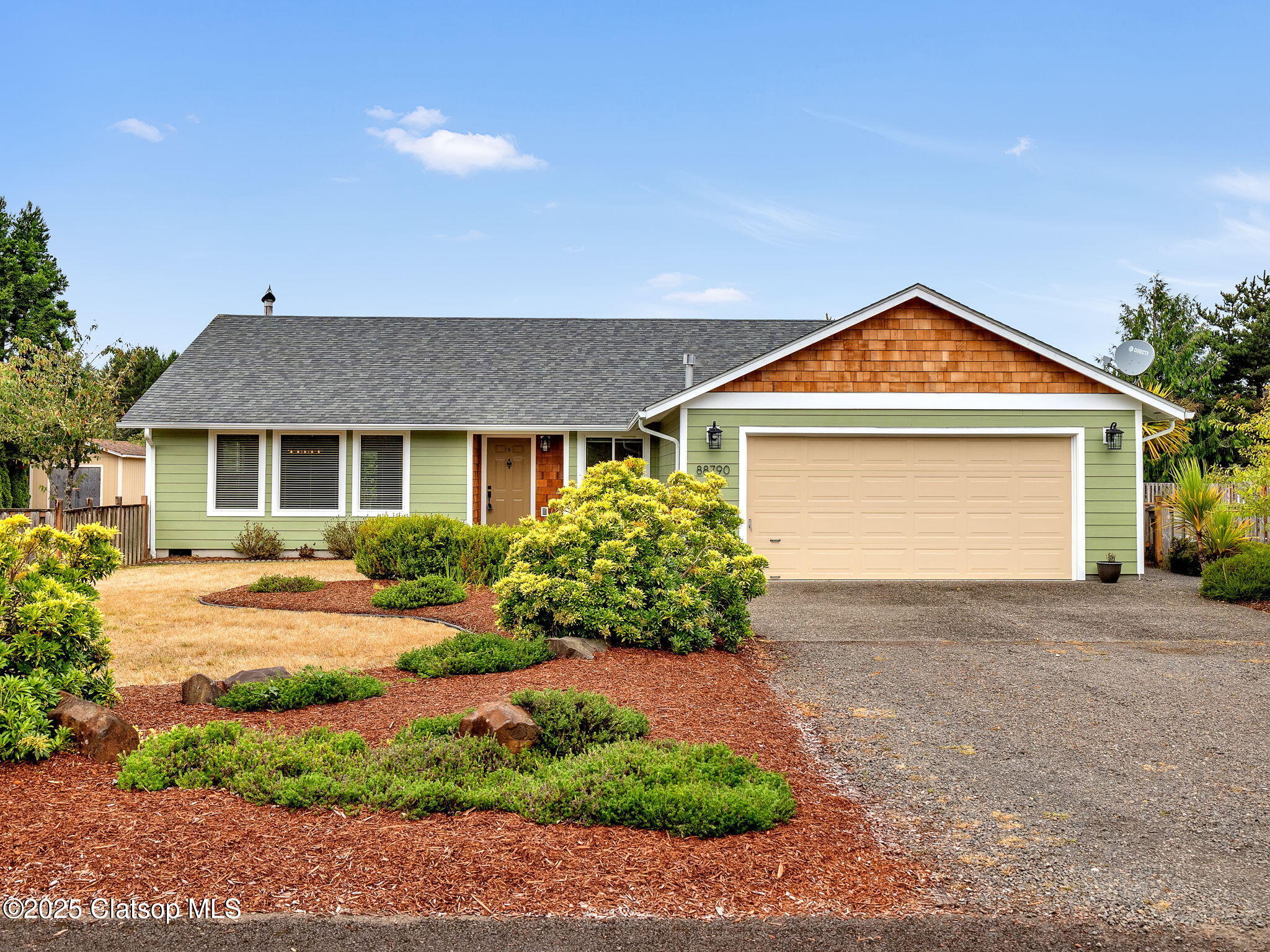 88790 Dawson Road Property Photo 1